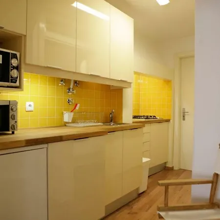 Salvador Apartment- Alfama Lisbona